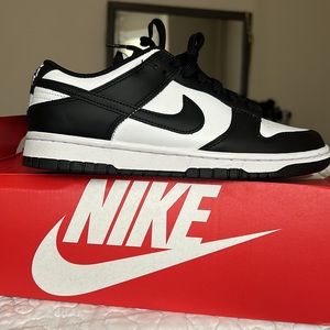 Nike Dunk "Panda"